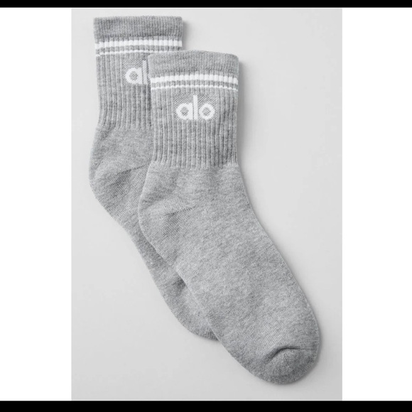 Alo Gray Crew Socks Unisex Half Crew Sock Medium - Picture 1 of 3